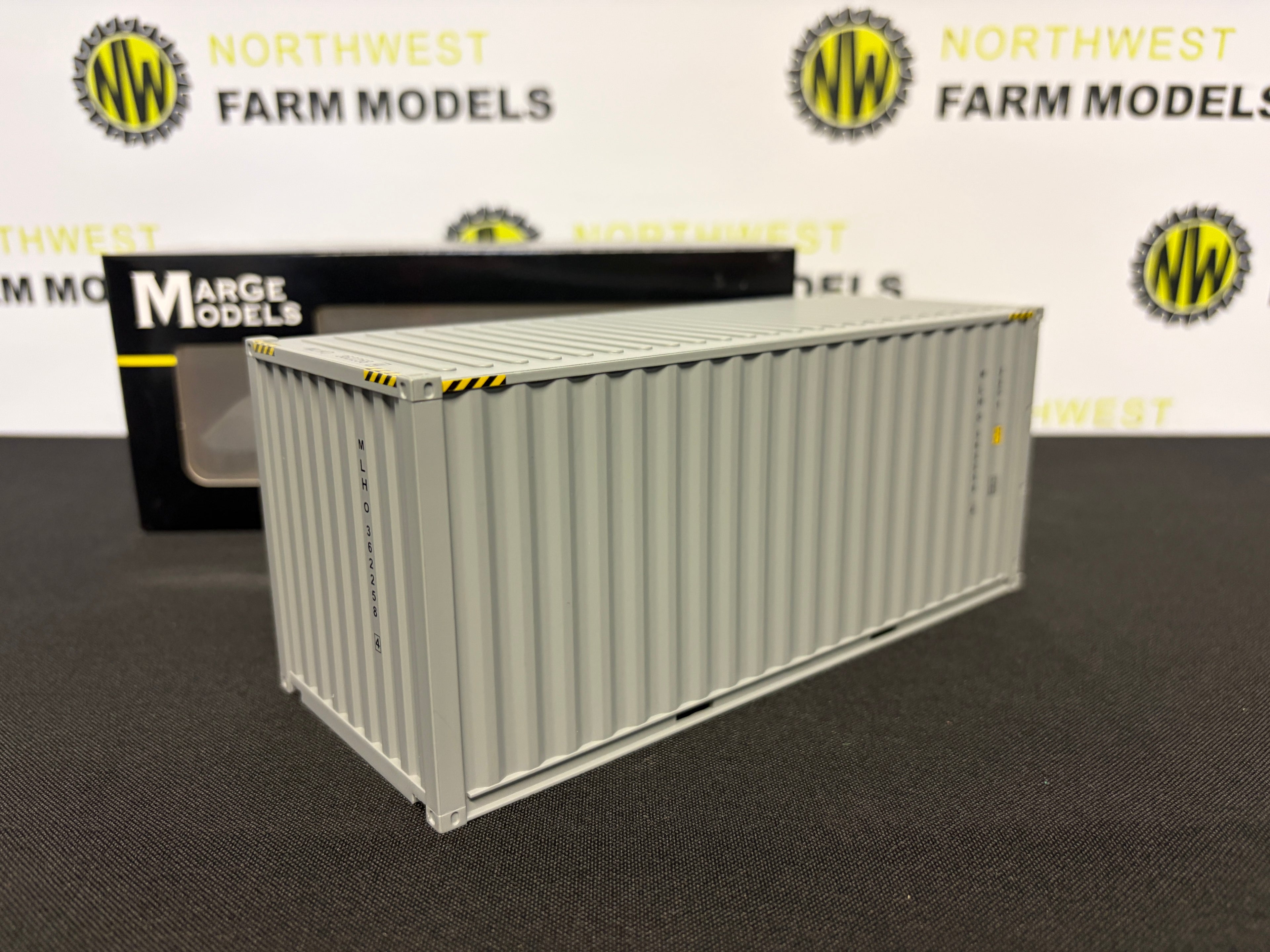 MARGE MODELS 2323-03 1:32 SCALE 20FT SHIPPING CONTAINER GREY