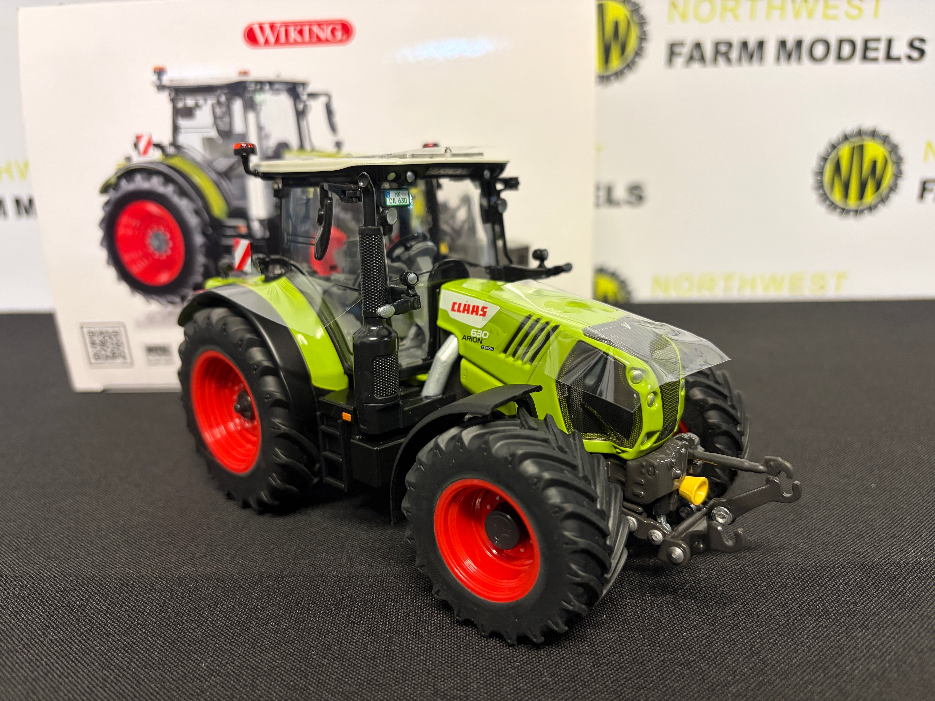 WIKING 1:32 SCALE CLAAS ARION 630 TRACTOR