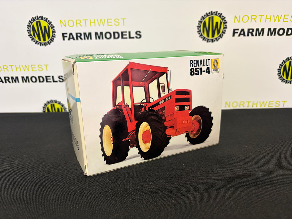 REPLICAGRI 124 1:32 SCALE RENAULT 851-4 TRACTOR