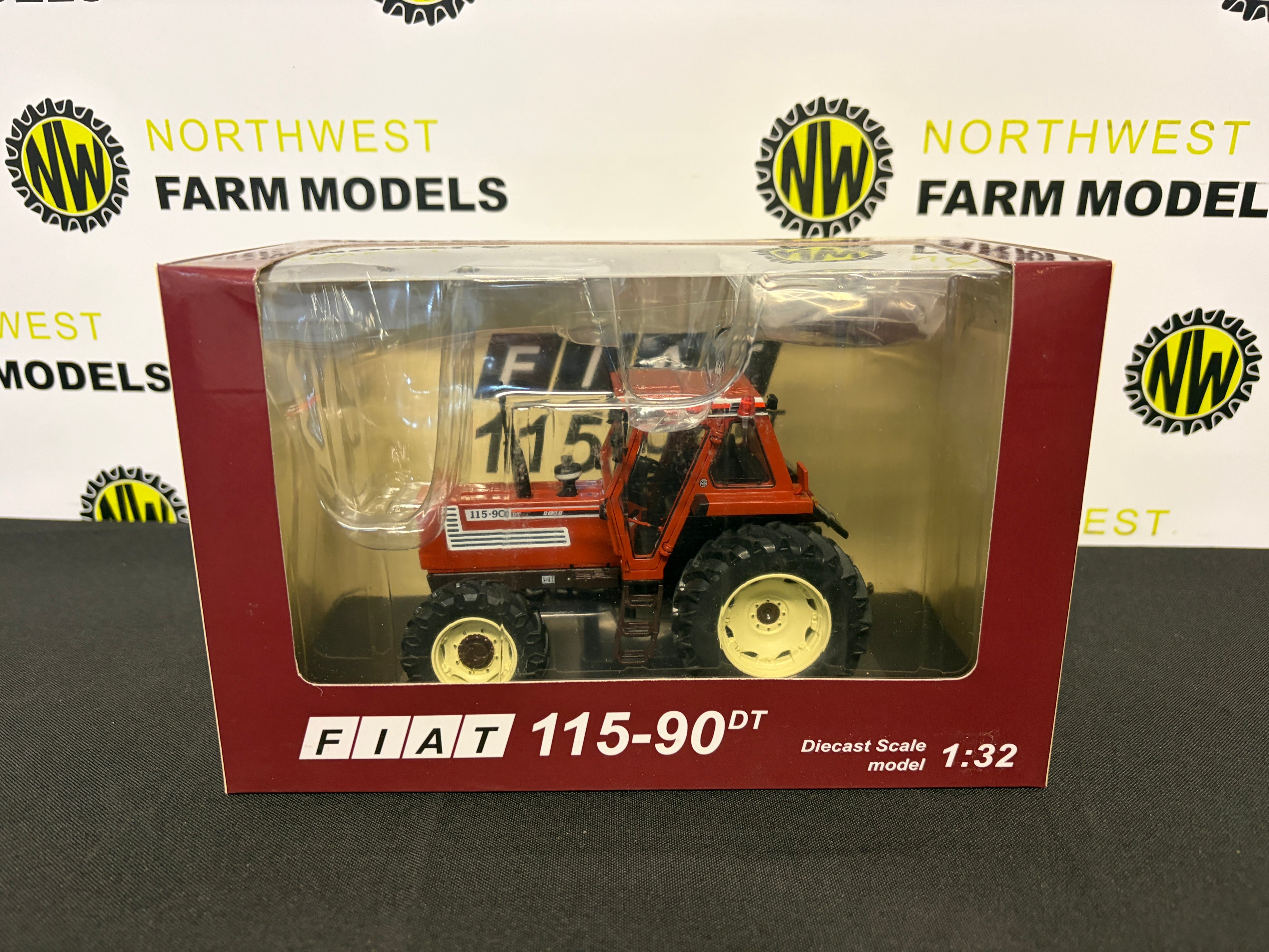 REPLICAGRI 115 1:32 SCALE FIAT 115-90 DT TRACTOR