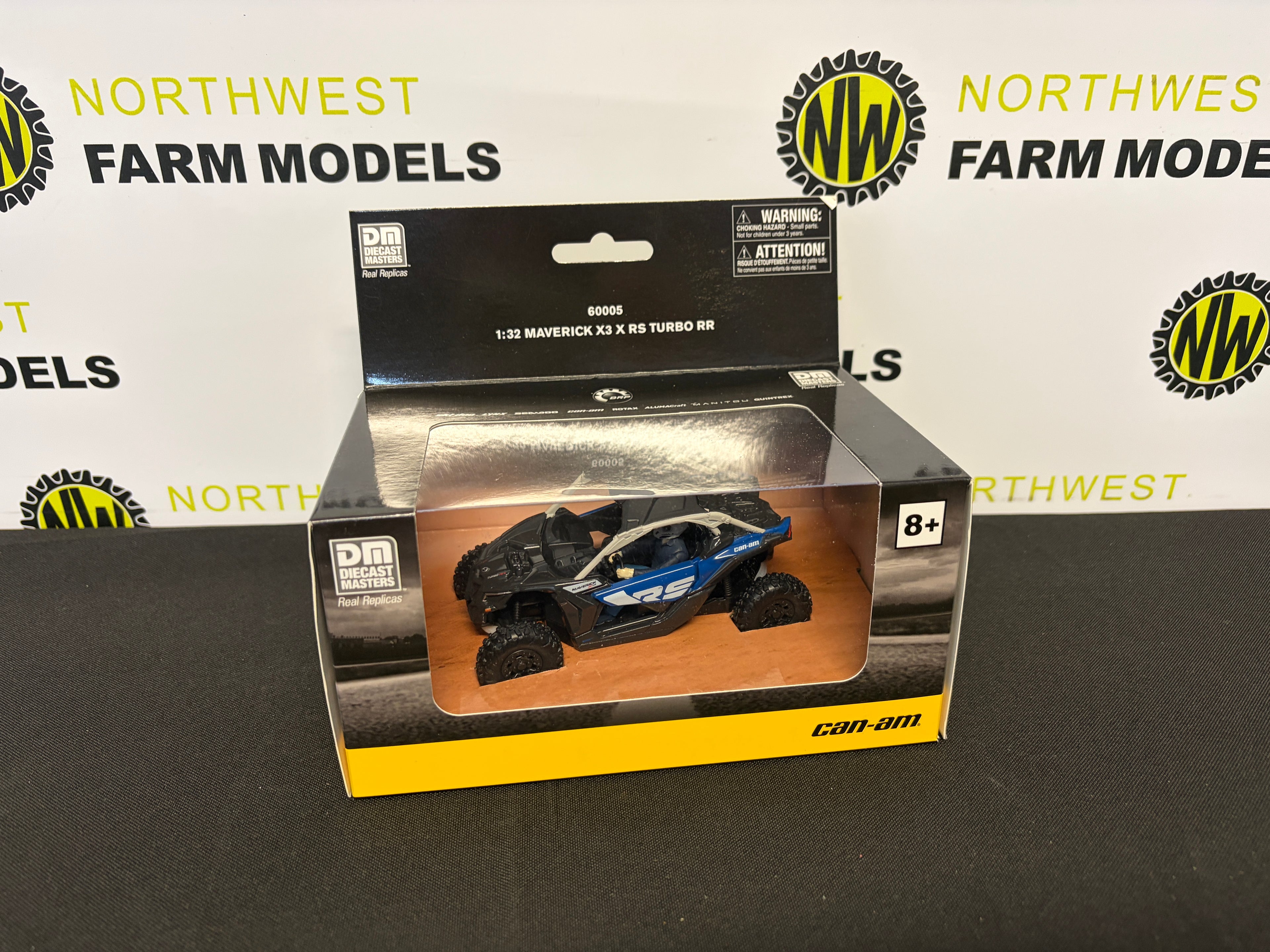 DIECAST MASTERS 60005 1:32 SCALE CAN-AM MAVERICK X3 X RS TURBO RR