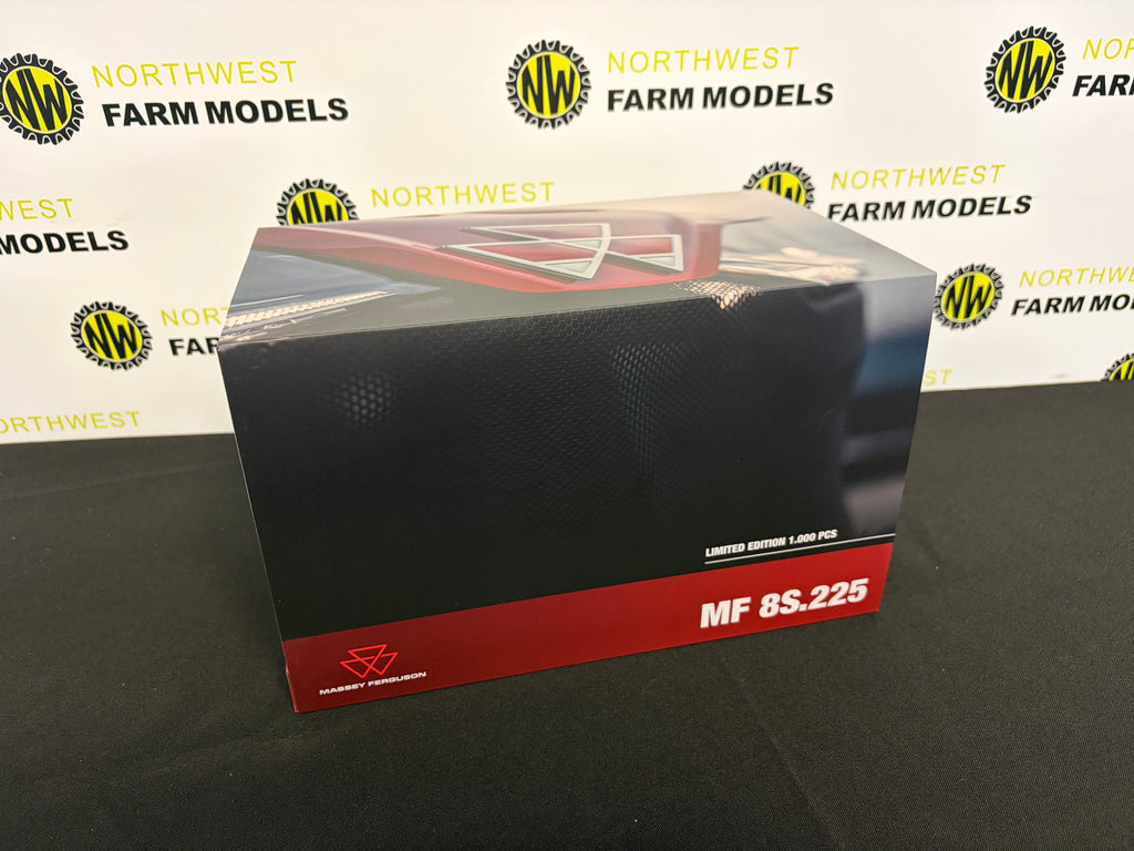 UNIVERSAL HOBBIES 6857 1:32 SCALE MASSEY FERGUSON 8S.225 LIMITED EDITION