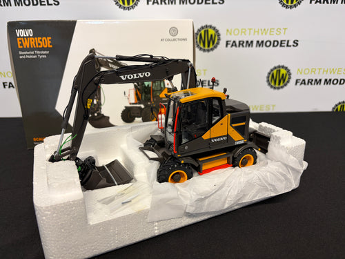 AT COLLECTIONS AT3200100 1:32 SCALE VOLVO EWR150E STEELWRIST TILTROTATOR AND NOKIAN TYRES