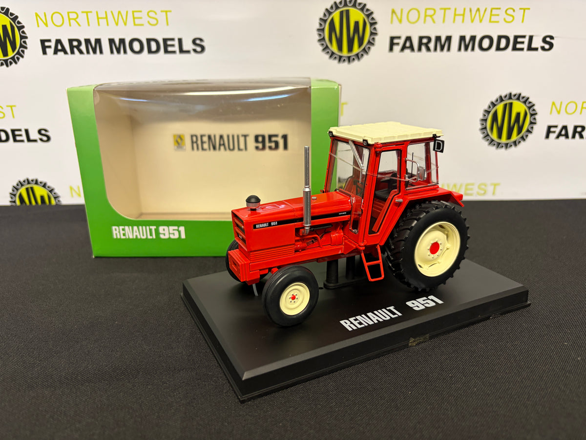 REPLICAGRI 148 1:32 SCALE RENAULT 951 2WD TRACTOR