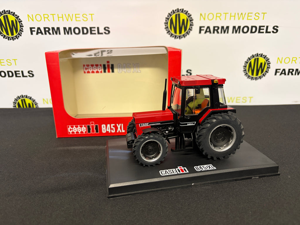 REPLICAGRI 129 1:32 SCALE CASE IH 845 XL 4WD TRACTOR