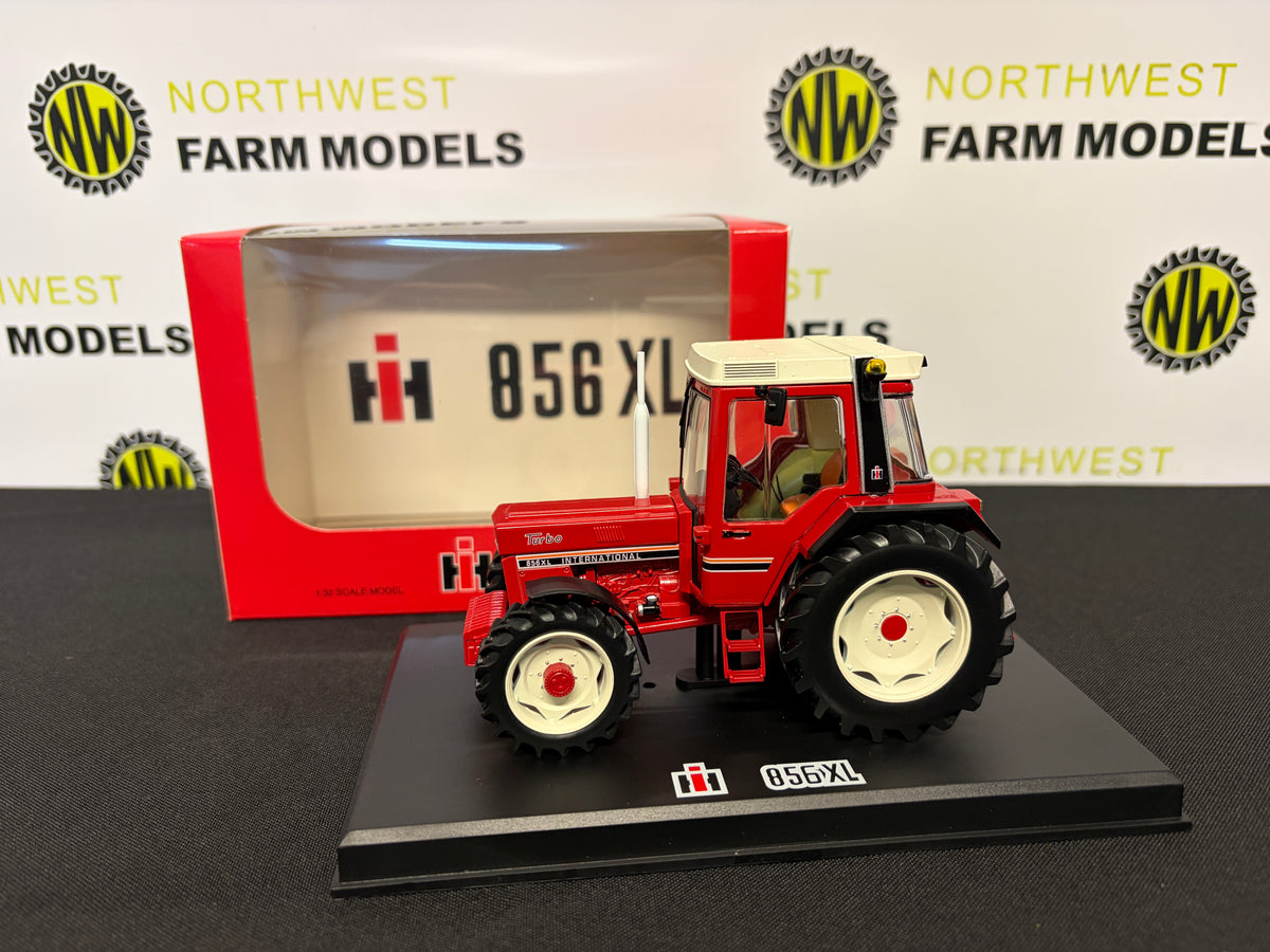 REPLICAGRI 101 1:32 SCALE INTERNATIONAL 856 XL TURBO 4WD TRACTOR