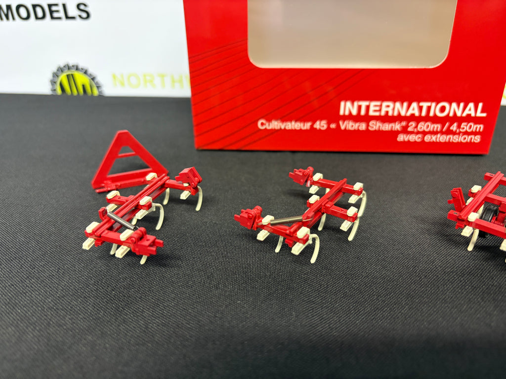 REPLICAGRI 070 1:32 SCALE INTERNATIONAL VIBRA-SHANK 45 WITH EXTENSIONS