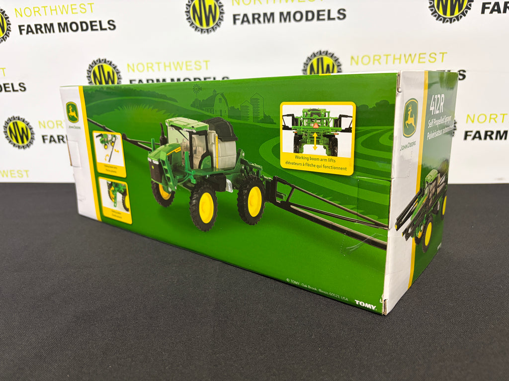 ERTL 47399 1:32 SCALE JOHN DEERE 412R SELF PROPELLED SPRAYER