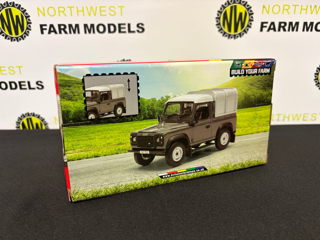 BRITAINS 42732A1 1:32 SCALE LAND ROVER DEFENDER 90