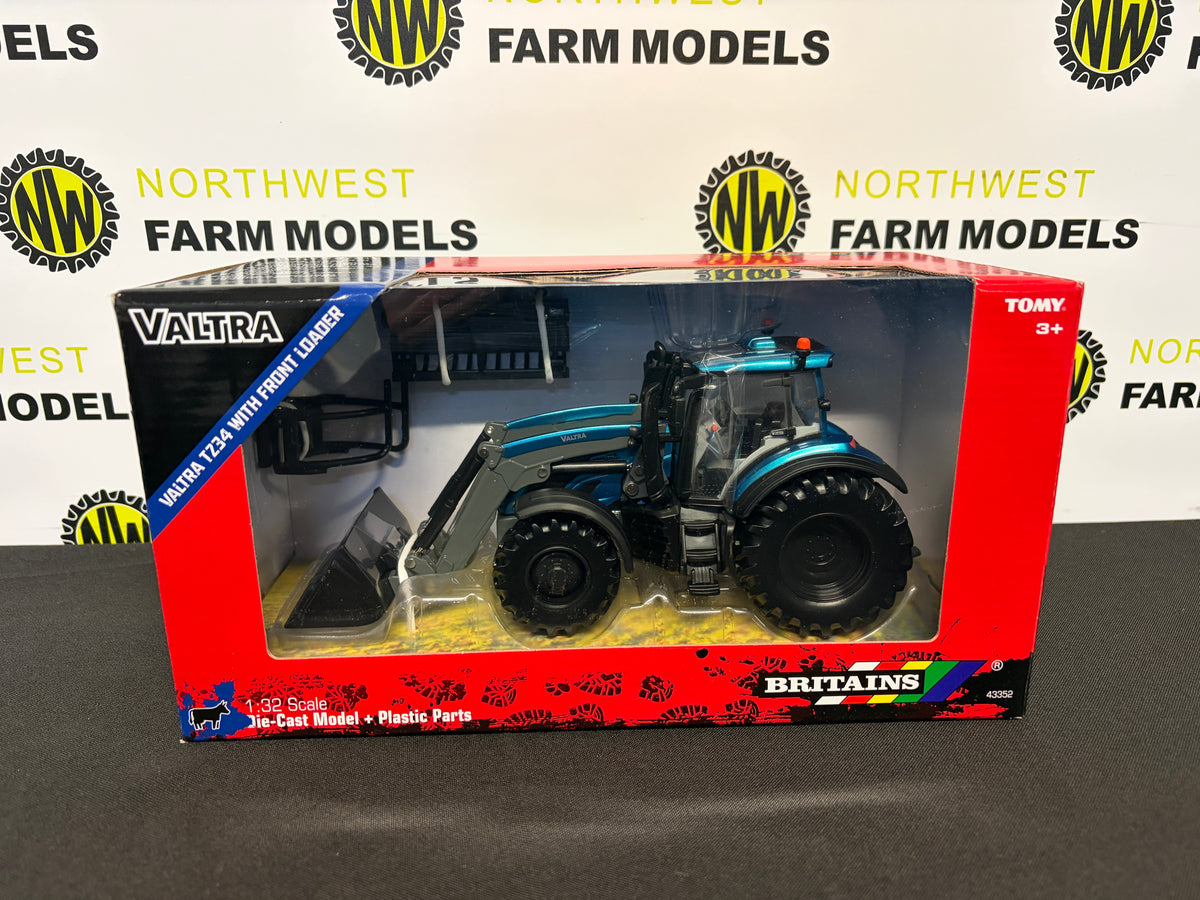 BRITAINS 43352 1:32 SCALE VALTRA T234 WITH FRONT LOADER