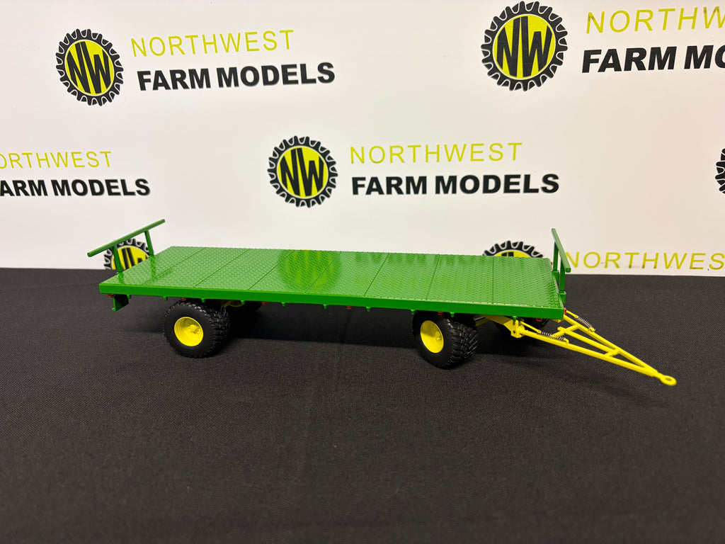 MARGE MODELS LEG 007 1:32 SCALE JOHN DEERE FLAT BED TRAILER