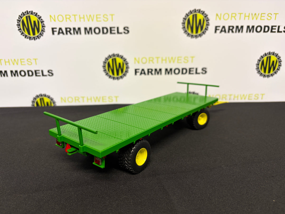 MARGE MODELS LEG 007 1:32 SCALE JOHN DEERE FLAT BED TRAILER