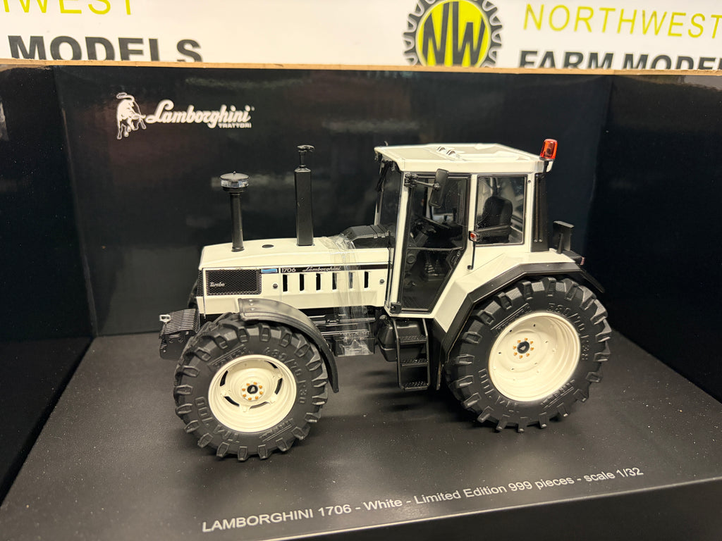 ROS 1:32 SCALE 302099 LAMBORGHINI 1706 WHITE LIMITED EDITION