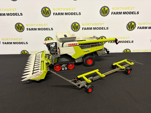 MARGE MODELS 2305 1:32 SCALE CLAAS LEXION 6800 TERRA TRAC AND CLAAS CORIO 1275C CONSPEED