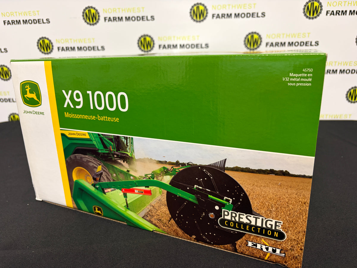 ERTL 45750 1:32 SCALE JOHN DEERE X9 1000 COMBINE HARVESTER WITH GRAIN AND MAIZE HEADER