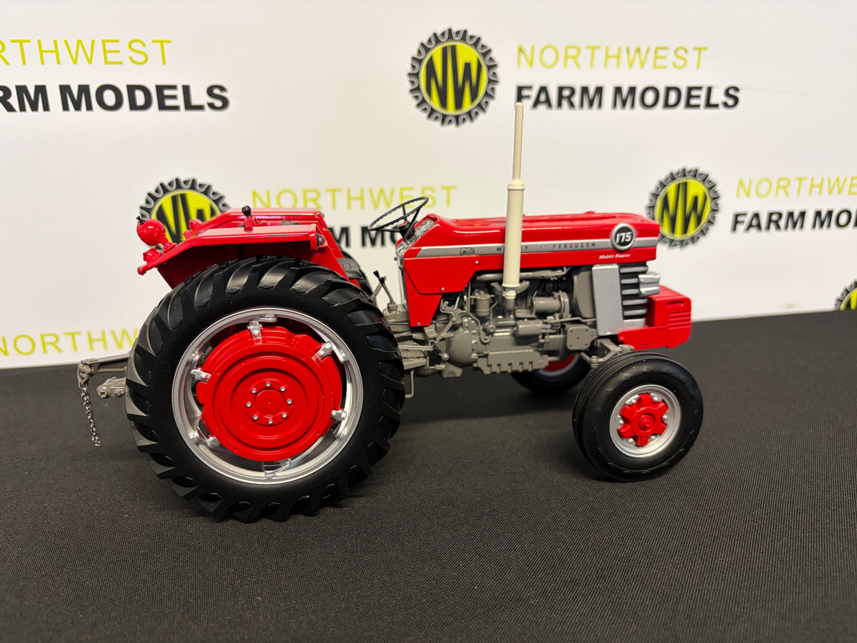 UNIVERSAL HOBBIES 2906 1:16 SCALE MASSEY FERGUSON 175 TRACTOR