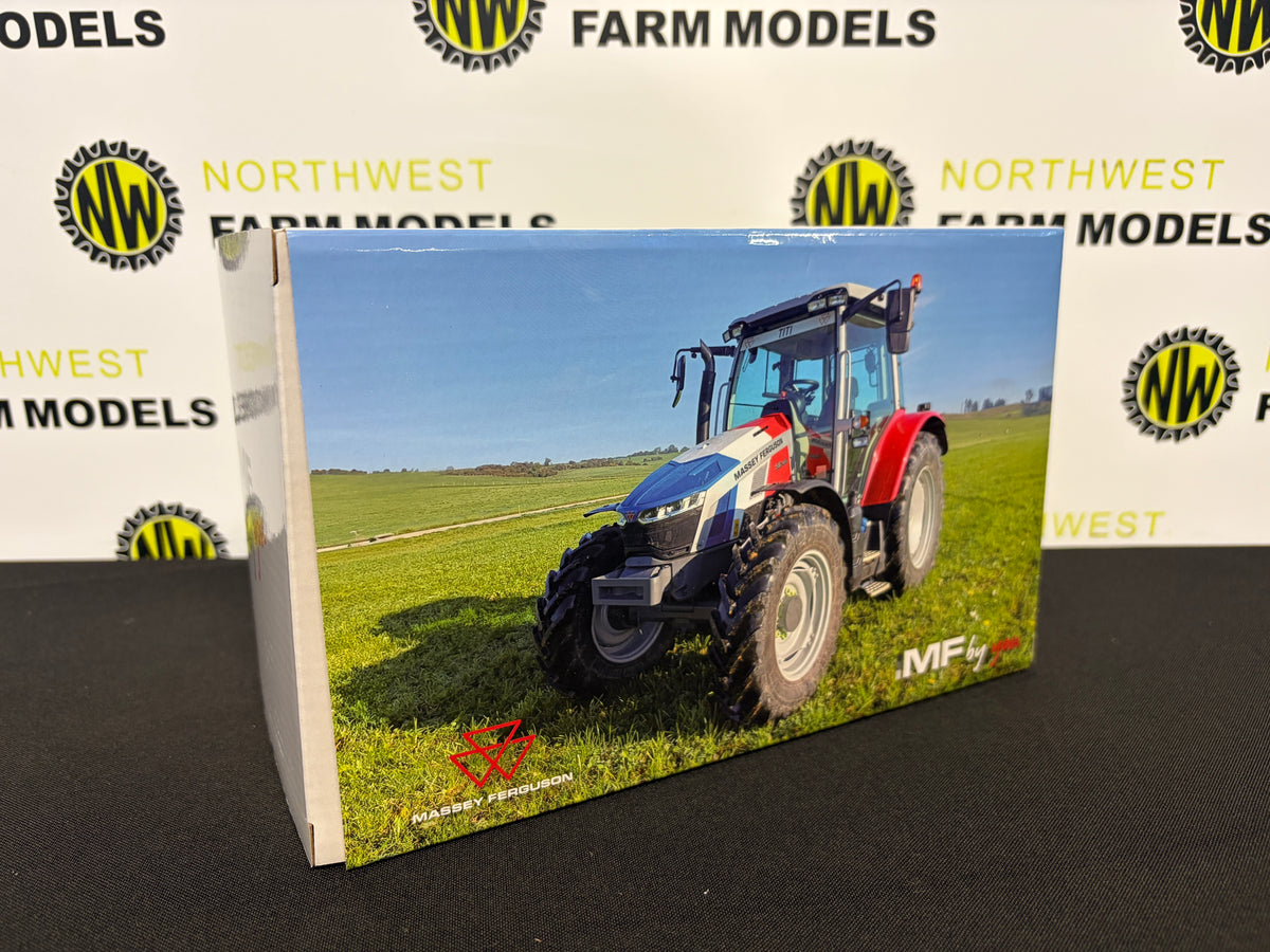 UNIVERSAL HOBBIES 7205 1:32 SCALE MASSEY FERGUSON 5S.125 "FRENCH COLOURS" LIMITED EDITION