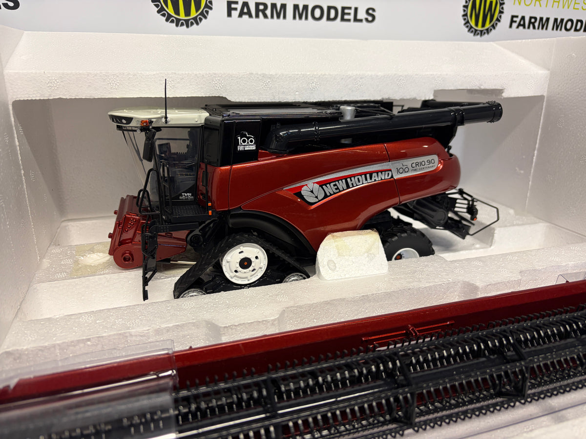 UNIVERSAL HOBBIES 1:32 SCALE NEW HOLLAND CR 10.90 COMBINE HARVESTER "100 YEARS CENTENARY EDITION"