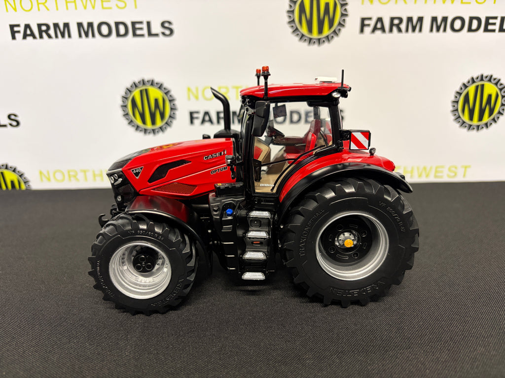 MARGE MODELS 2519 1:32 SCALE CASE IH OPTUM 440 CVX DRIVE TRACTOR