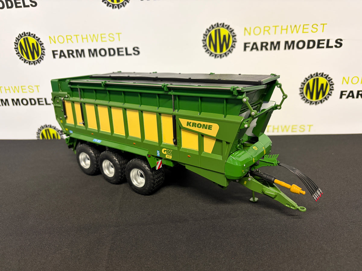 ROS 209030790 1:32 SCALE KRONE GX 440 TRIPLE AXLE TRAILER