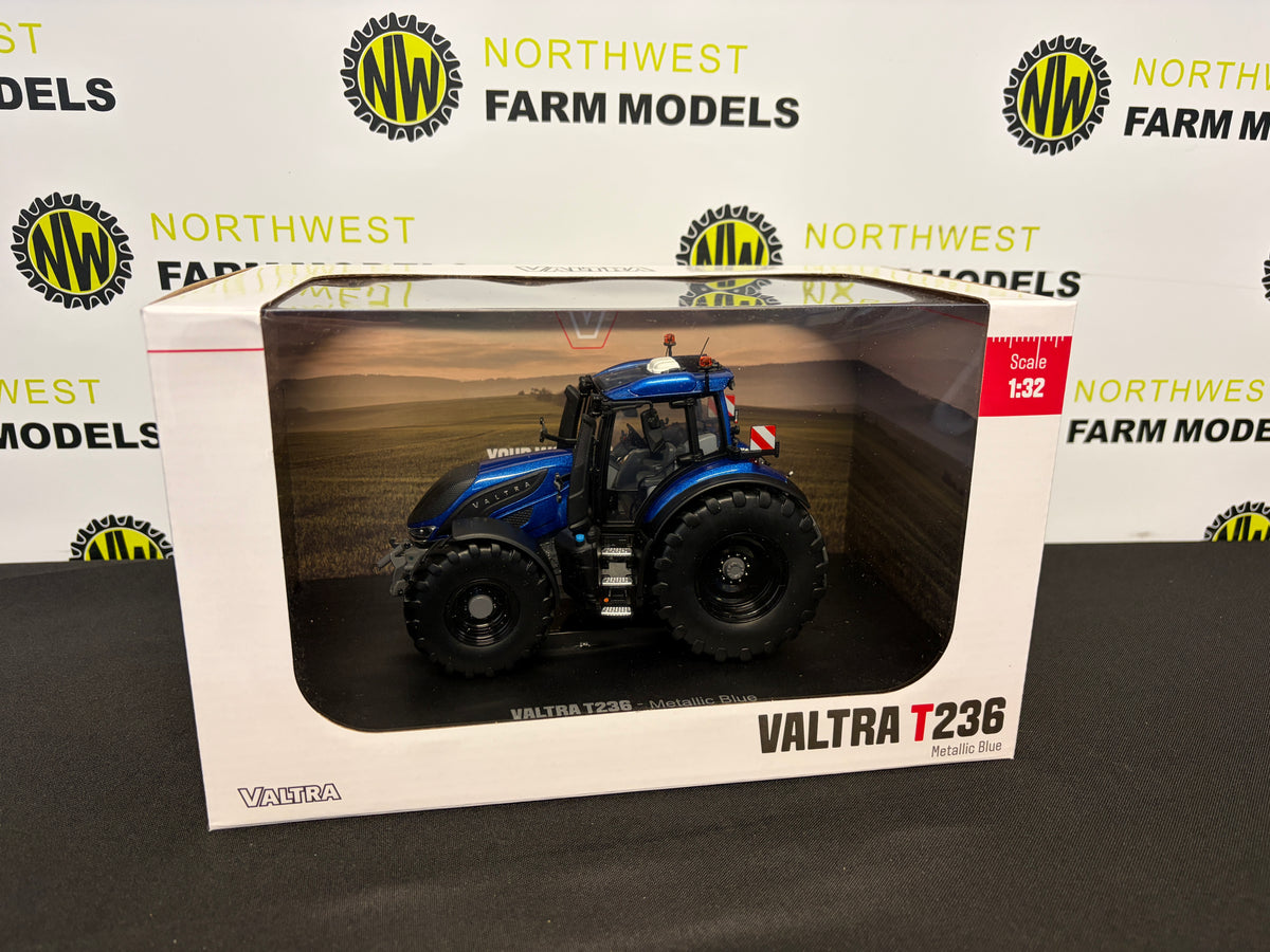 UNIVERSAL HOBBIES 7285 1:32 SCALE VALTRA T236 METALLIC BLUE TRACTOR
