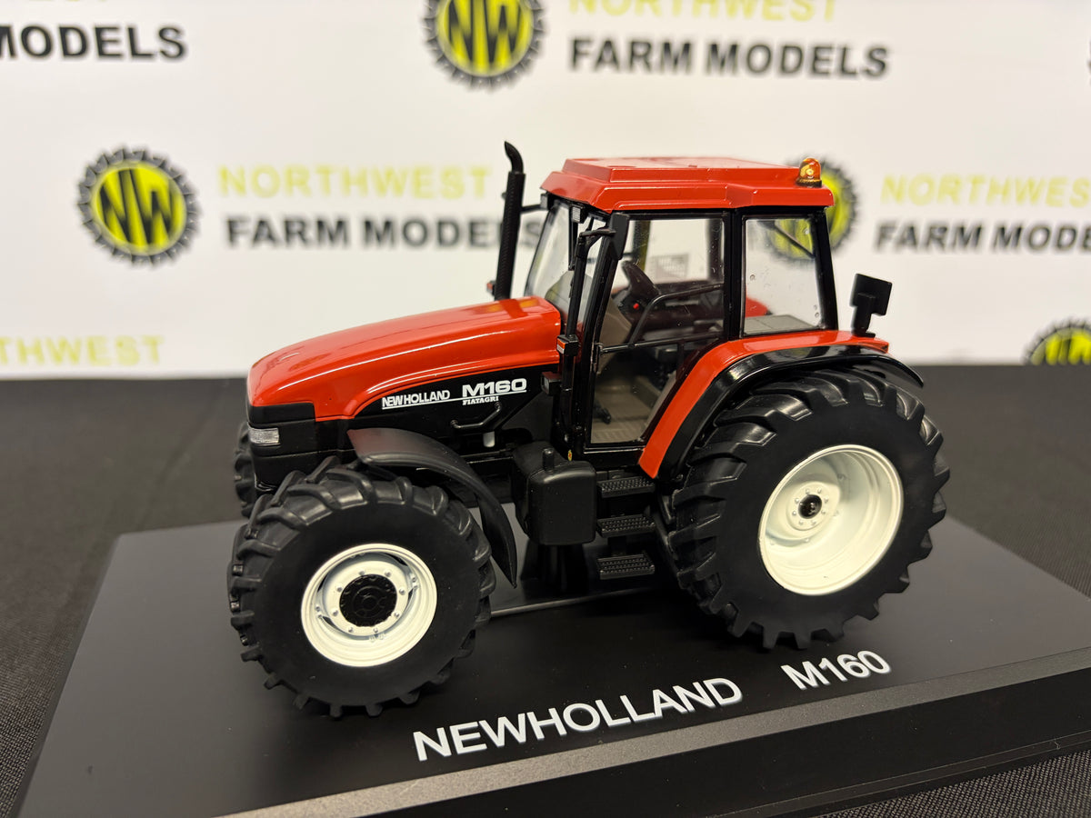 REPICAGRI 022 1:32 SCALE NEW HOLLAND M160 4WD TRACTOR