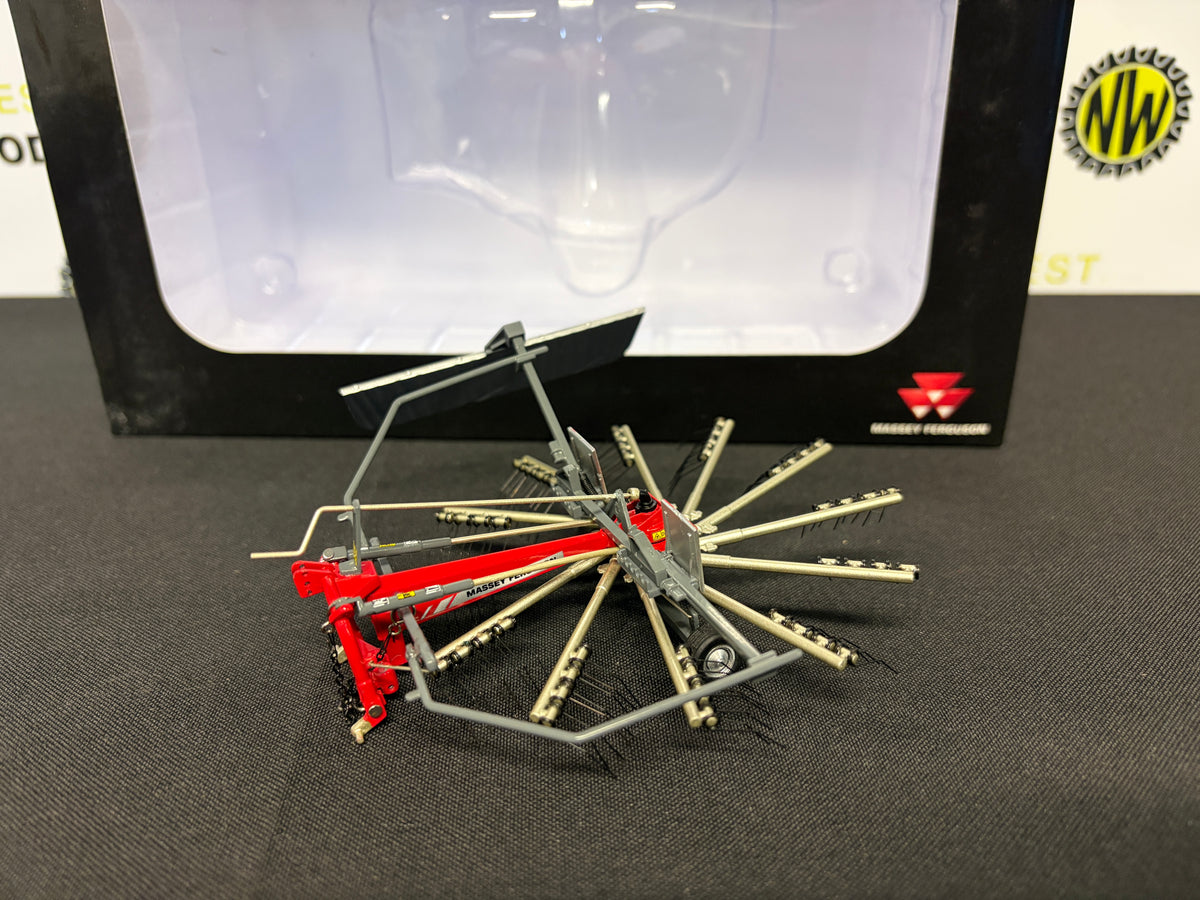 MARGE MODELS 2006 1:32 SCALE MASSEY FERGUSON RK 421 DN RAKE