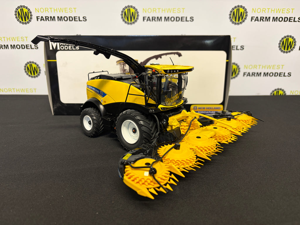 MARGE MODELS 2228 1:32 SCALE NEW HOLLAND FR920 FORAGE HARVESTER WITH GRASS AND MAIZE HEADER