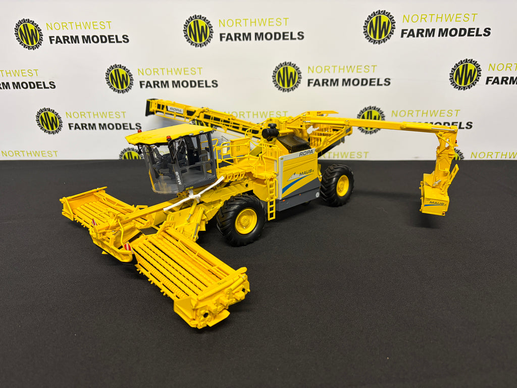 WIKING 013018300 1:32 SCALE ROPA MAUS 6 SUGAR BEET LOADER DEALER BOX