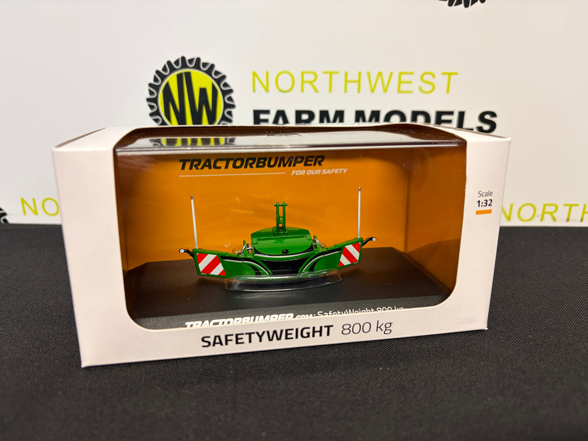 UNIVERSAL HOBBIES 5374 1:32 SCALE GREEN AGRI BUMPER 800kg SAFETY WEIGHT