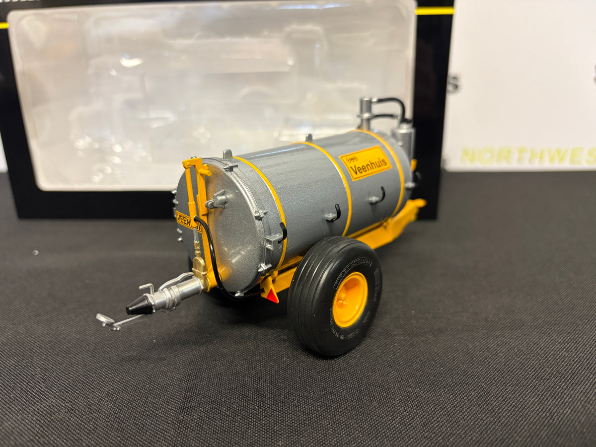 MARGE MODELS 2414 1:32 SCALE VEENHUIS POPULAIR 3200 LITRE SILVER TANKER