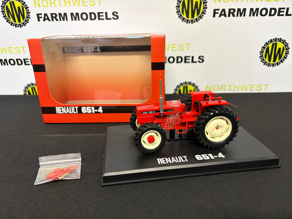 REPLICAGRI 299 1:32 SCALE RENAULT 651 4WD TRACTOR