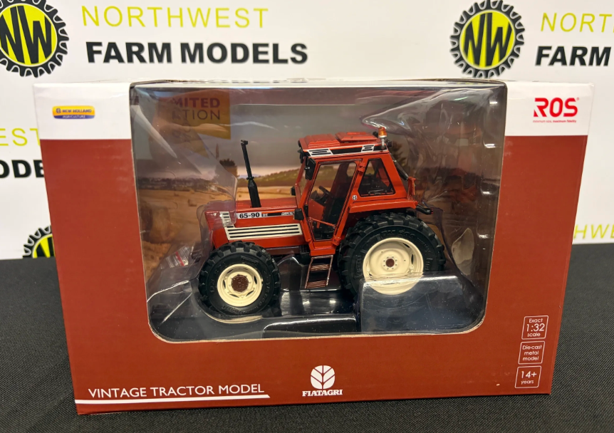 ROS 302594 1:32 SCALE FIAT 65-90 SUPERCOMFORT CAB 4WD TRACTOR (1987 - 1992)