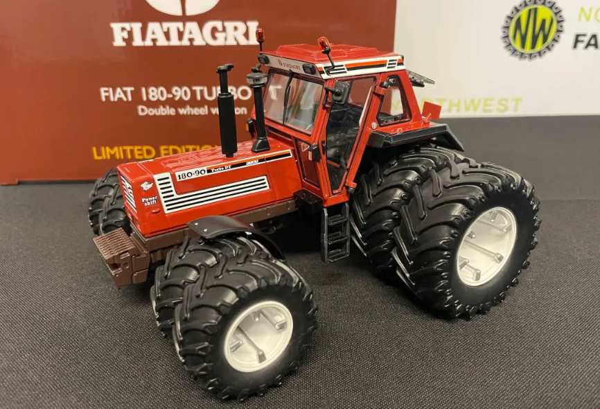 ROS 302747 1:32 SCALE FIAT 180-90 DT WITH DUAL WHEELS LIMITED EDITION