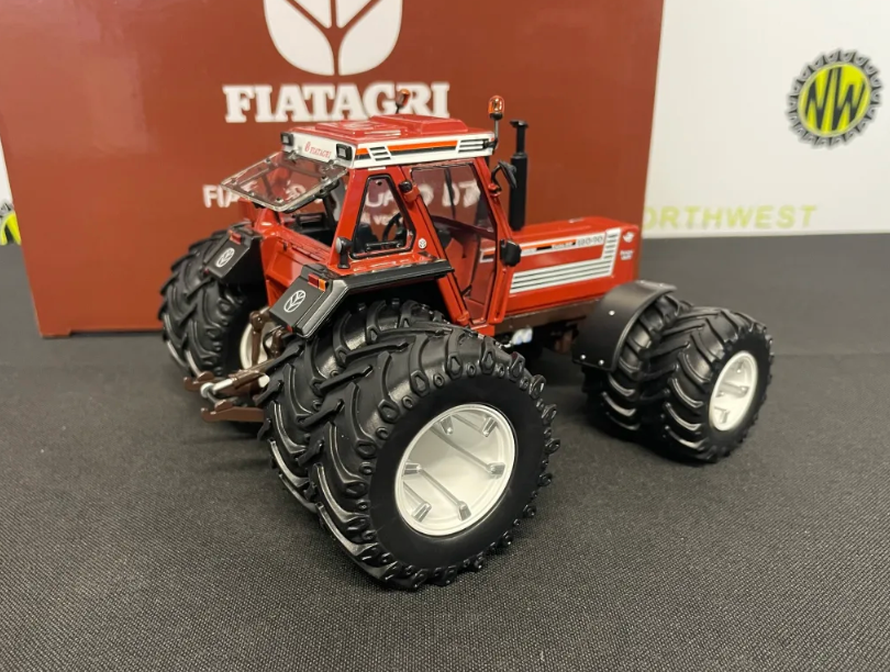 ROS 302747 1:32 SCALE FIAT 180-90 DT WITH DUAL WHEELS LIMITED EDITION