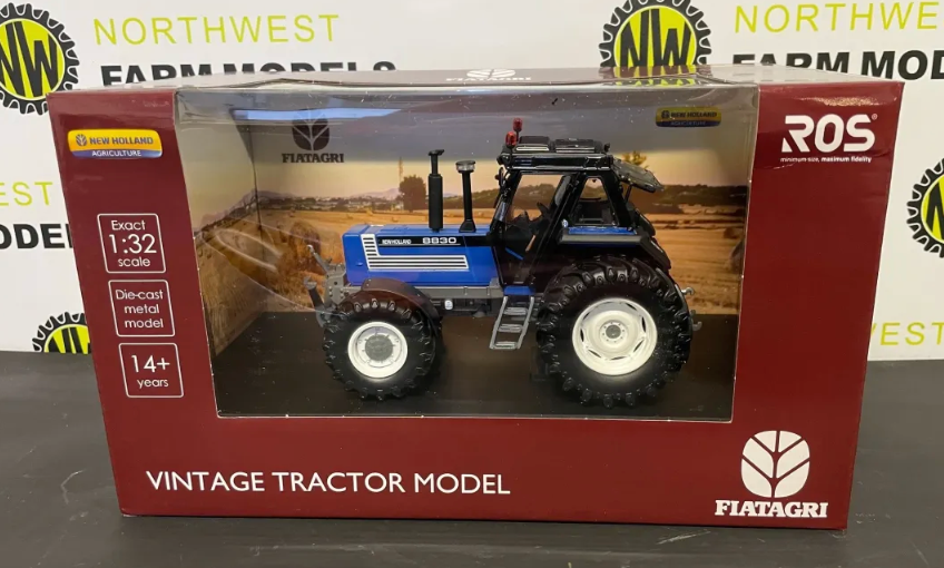ROS 1:32 SCALE NEW HOLLAND 8830 4WD TRACTOR