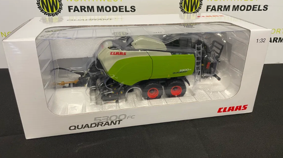 ROS 1:32 SCALE CLAAS QUADRANT 5300 FC BIG SQUARE BALER