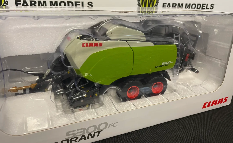 ROS 1:32 SCALE CLAAS QUADRANT 5300 FC BIG SQUARE BALER