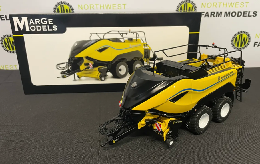 MARGE MODELS 1:32 SCALE NEW HOLLAND 1290 HIGH DENSITY BIG SQUARE BALER