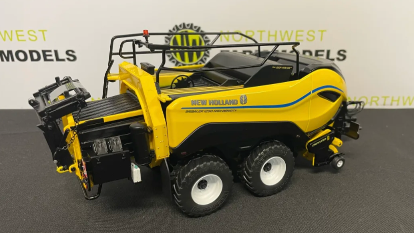 MARGE MODELS 1:32 SCALE NEW HOLLAND 1290 HIGH DENSITY BIG SQUARE BALER