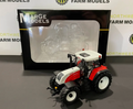MARGE MODELS 1:32 SCALE STEYR CVT 6195