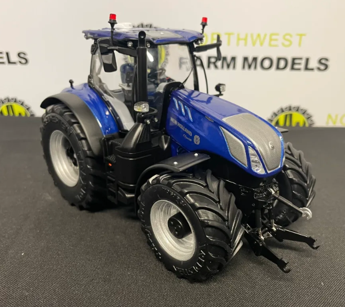 MARGE MODELS 1:32 SCALE NEW HOLLAND T7.340 BLUE POWER TRACTOR