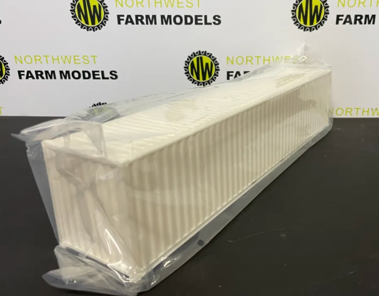 MARGE MODELS 2324-K 1:32 SCALE 40FT SHIPPING CONTAINER KIT