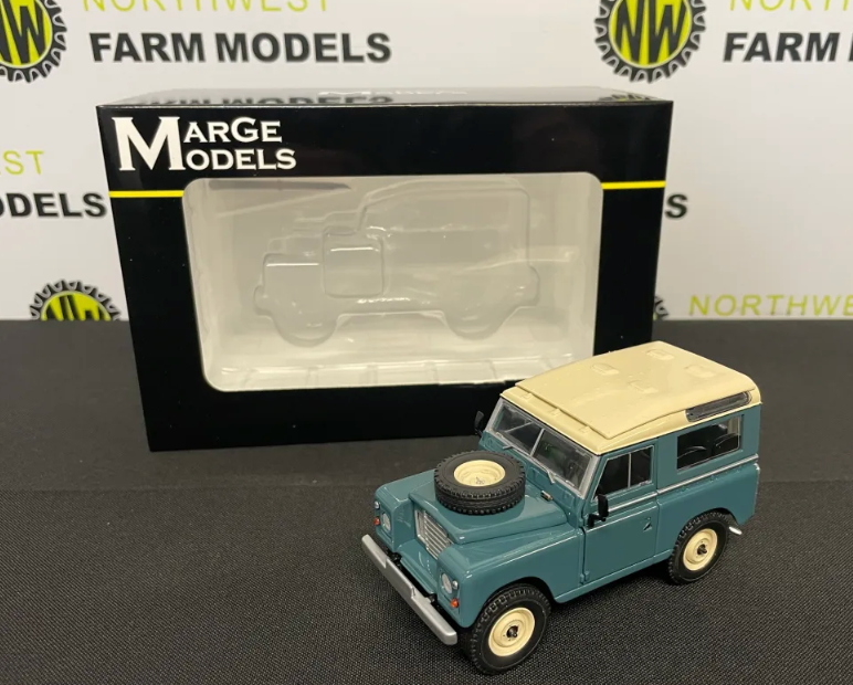 MARGE MODELS 2421-01 1:32 SCALE LAND ROVER SERIES 3 88 SAFARI ROOF MARINE BLUE