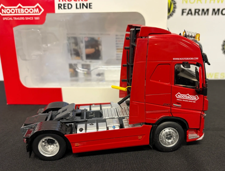 MARGE MODELS 1810-03-01 1:32 SCALE VOLVO FH16 4X2 RED NOOTEBOOM EDITION