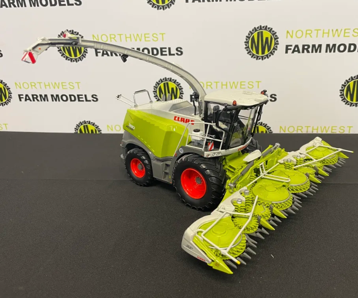 MARGE MODELS 1:32 SCALE CLAAS JAGUAR 980 WITH ORBIS 900 MAIZE HEADER LIMITED EDITION