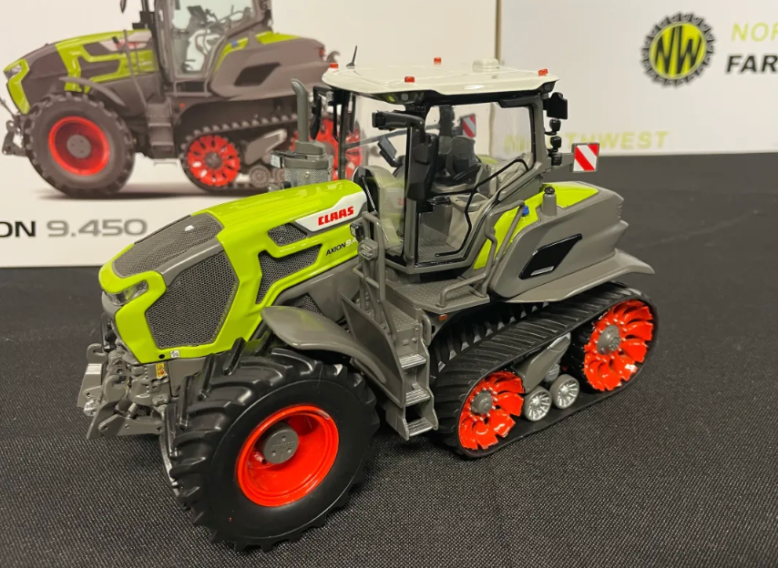 MARGE MODELS 00 0267 512 0 1:32 SCALE CLAAS AXION 9.450 TERRA TRAC AGRITECHNICA LIMITED EDITION