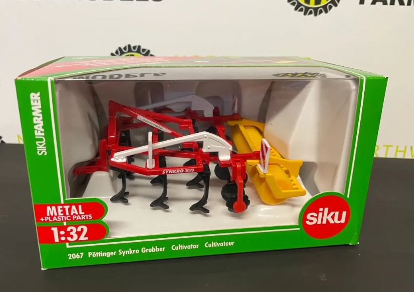 SIKU 2067 1:32 SCALE POTTINGER SYNKRO 3030 CULTIVATOR