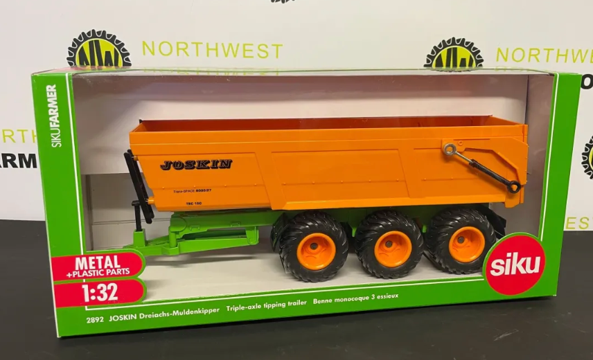 SIKU 2892 1:32 SCALE JOSKIN TRIPLE AXLE TRAILER