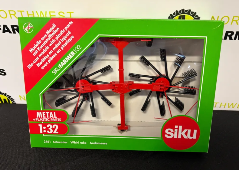 SIKU 2451 1:32 SCALE FELLA TWIN ROTOR RAKE